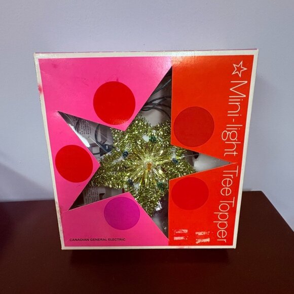 Vintage GOLD Tinsel Christmas Tree Topper Star Lighted - Picture 5 of 9